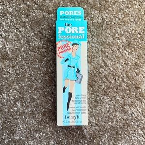 Benefit the porefessional pore primer